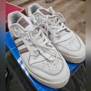 Adidas Rivalry Low Basketball Shoes